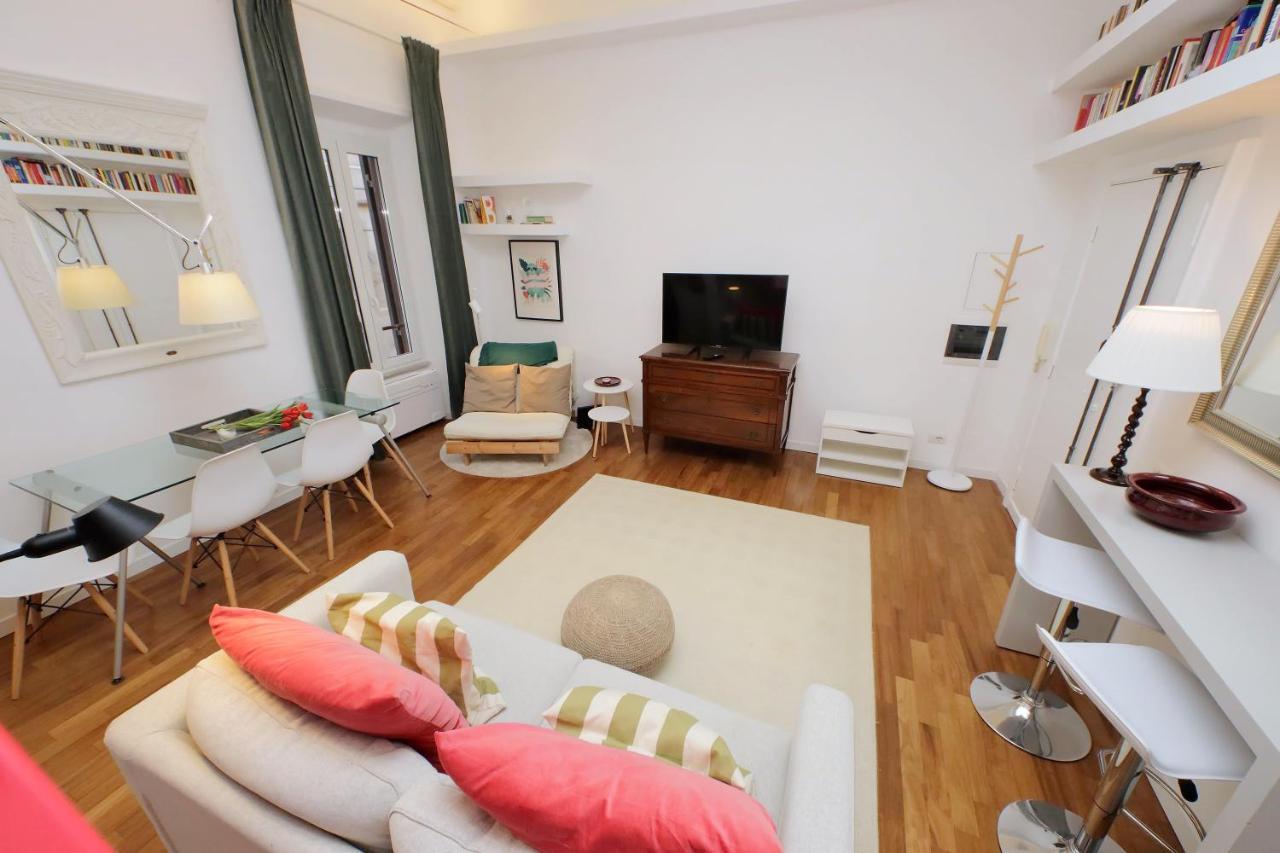 4Bnb - Serpenti Delightful Apartment Рим Екстер'єр фото